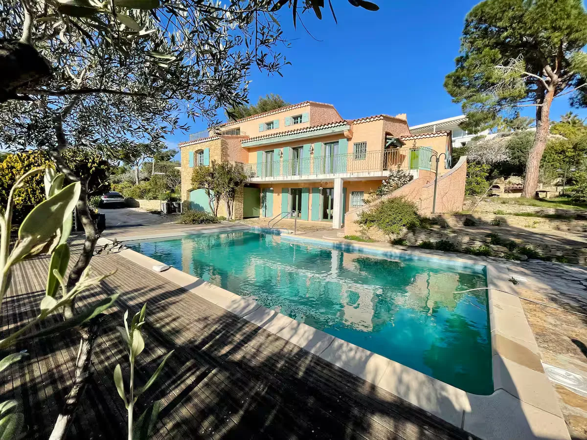 Wide-angle view of the vacation villa at Port d'Alon with private pool